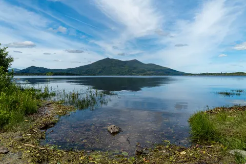 Mountain Lake 4K Wallpaper · mountains · 3840×2562