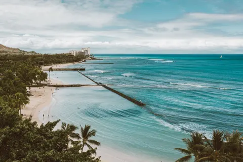 Tapeta Tropikalna Plaża 4K · ocean · 3840×2558