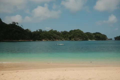 Papel de parede Praia tropical 4K · ocean · 3840×2560