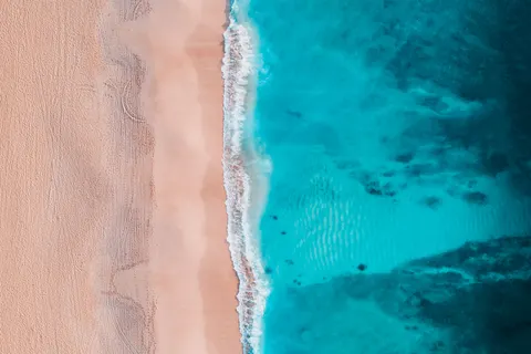Обои Тропический пляж 4K · ocean · 3840×2558