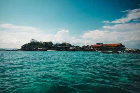 Tapeta Tropikalna Plaża 4K · ocean · 3840×2561