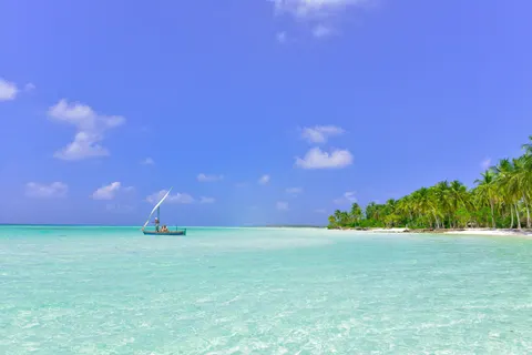 Tropischer Strand 4K Hintergrundbild · ocean · 3840×2563