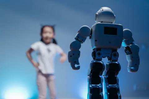 Robot 4K Wallpaper · technology · 3840×2563