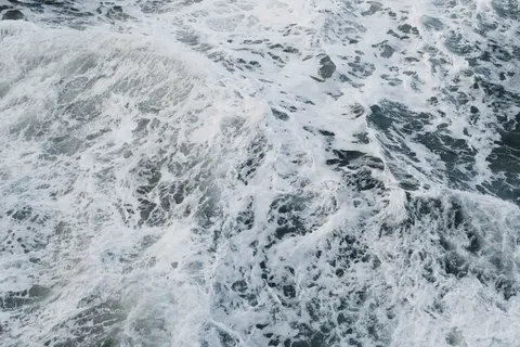 海浪 4K壁纸 · ocean · 3840×2560