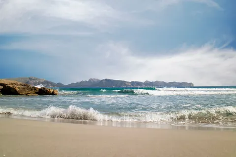 Обои Тропический пляж 4K · ocean · 3840×2560