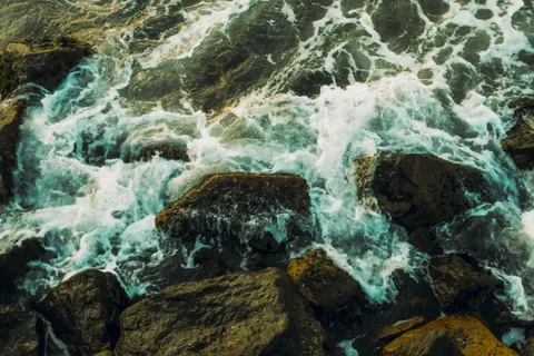 Meereswellen 4K Hintergrundbild · ocean · 3840×2560