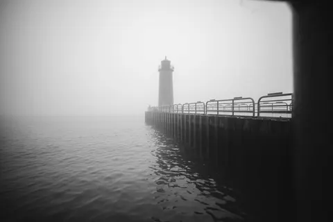 灯台の海岸 4K壁紙 · ocean · 3840×2560