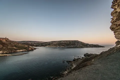 Hình nền Vách Đá Bên Đại Dương 4K · ocean · 3840×2560
