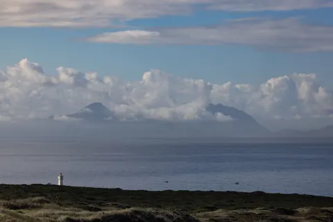 Leuchtturmküste 4K Hintergrundbild · ocean · 3840×2561