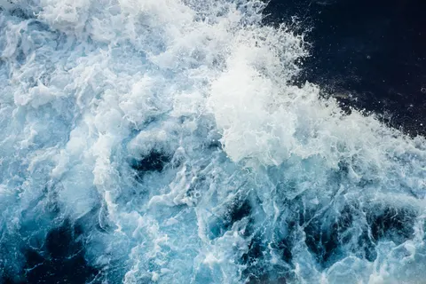 Fondo de pantalla Olas del Océano 4K · ocean · 3840×2560