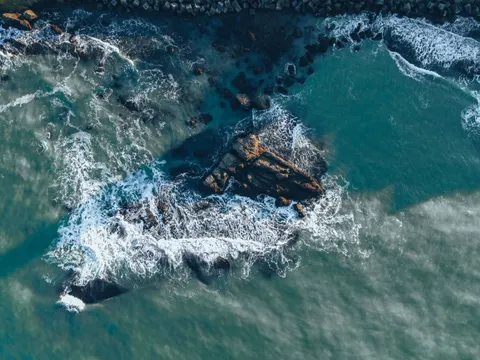 Fondo de pantalla Olas del Océano 4K · ocean · 3840×2880