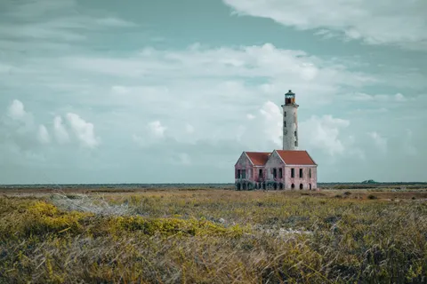 Fond d'écran Côte du phare 4K · ocean · 3840×2560