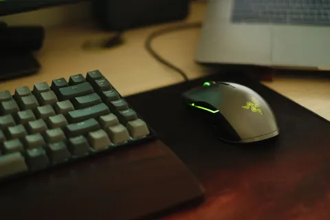 Обои RGB-клавиатура 4K · technology · 3840×2560