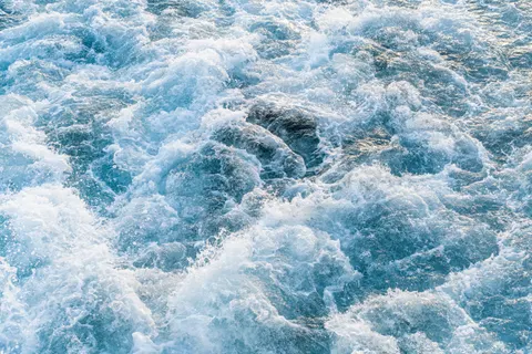 Fondo de pantalla Olas del Océano 4K · ocean · 3840×2560