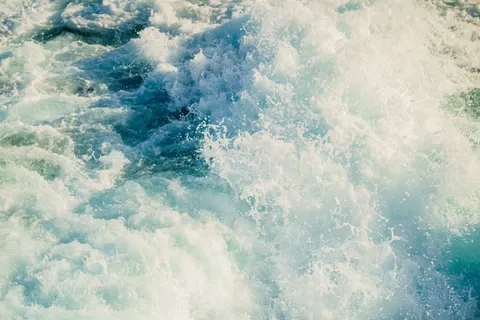 Fondo de pantalla Olas del Océano 4K · ocean · 3840×2560