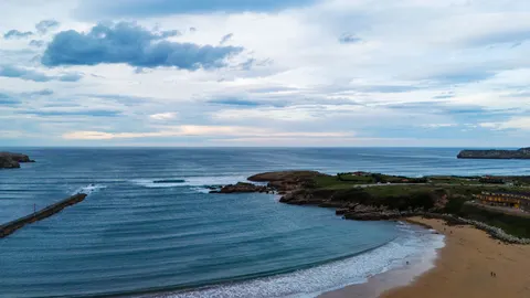 والپیپر امواج اقیانوس با کیفیت 4K · ocean · 3840×2160