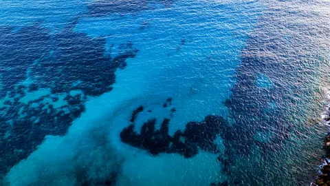 والپیپر امواج اقیانوس با کیفیت 4K · ocean · 3840×2160