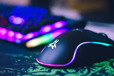 Обои RGB-клавиатура 4K · technology · 3840×2560