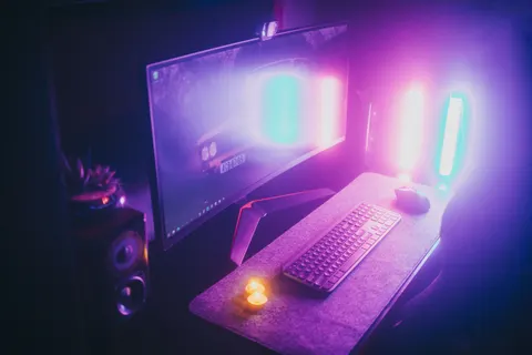 RGB 키보드 4K 배경화면 · technology · 3840×2560
