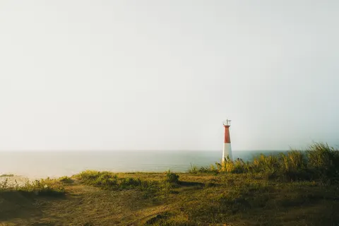 灯台のある海岸 4K壁紙 · ocean · 3840×2560