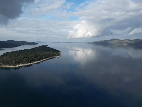 द्वीप का हवाई दृश्य 4K वॉलपेपर · ocean · 3840×2880