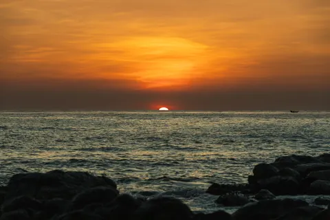 Fond d'écran Falaise océanique 4K · ocean · 3840×2560
