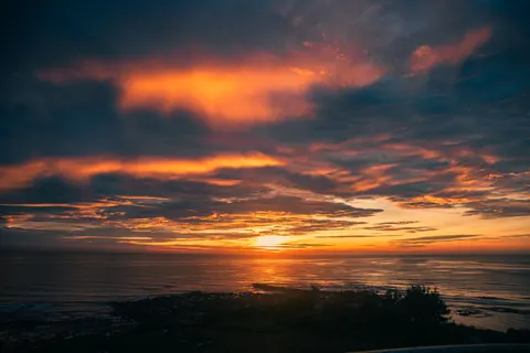 Meeresklippe 4K Hintergrundbild · ocean · 3840×2560