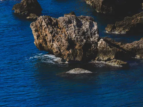 Meeresklippe 4K Hintergrundbild · ocean · 3840×2880