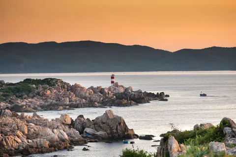 등대 해안 4K 배경화면 · ocean · 3840×2560