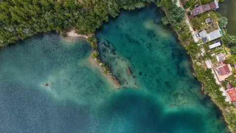 Обои Остров с высоты 4K · ocean · 3840×2160