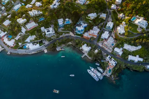 Island Aerial 4K Wallpaper · ocean · 3840×2560