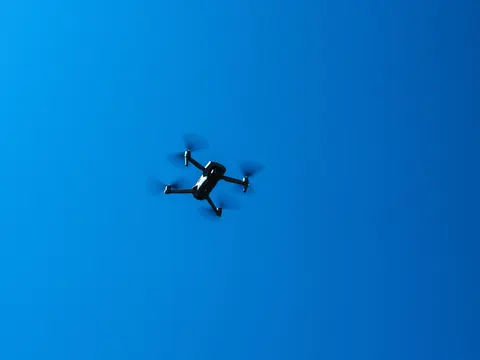 Drone 4K Wallpaper · technology · 3840×2880