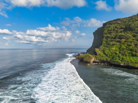 Fond d'écran Île vue aérienne 4K · ocean · 3840×2880