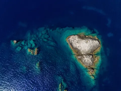 Insel aus der Luft 4K Hintergrundbild · ocean · 3840×2880