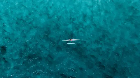 Fond d'écran Île vue aérienne 4K · ocean · 3840×2160