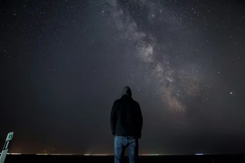 Milky Way Night Sky 4K Wallpaper · space · 3840×2561