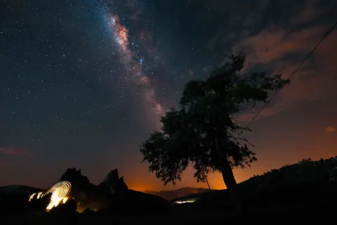 Milky Way Night Sky 4K Wallpaper · space · 3840×2560
