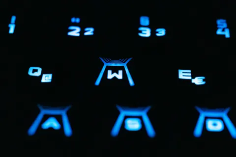 Fond d'écran Circuit lumineux 4K · technology · 3840×2560