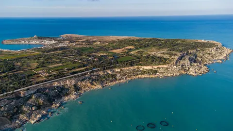 Sfondo Isola dal Drone 4K · ocean · 3840×2160