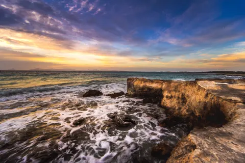 海崖 4K壁纸 · ocean · 3840×2560