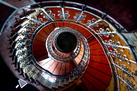螺旋楼梯 4K壁纸 · architecture · 3840×2560
