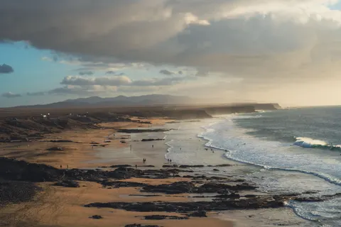خلفية سماء درامية بدقة 4K · nature · 3840×2560