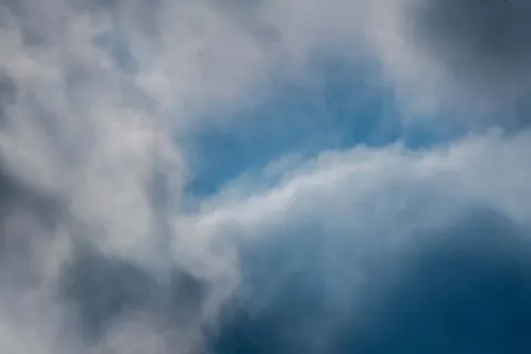 Fondo de pantalla Cielo tormentoso 4K · nature · 3840×2560