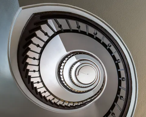 Wendeltreppe 4K Hintergrundbild · architecture · 3840×3072