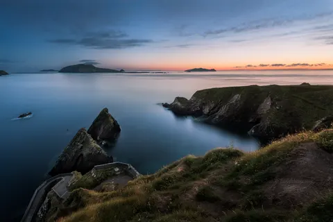 Hình nền Vách Đá Bên Đại Dương 4K · ocean · 3840×2563