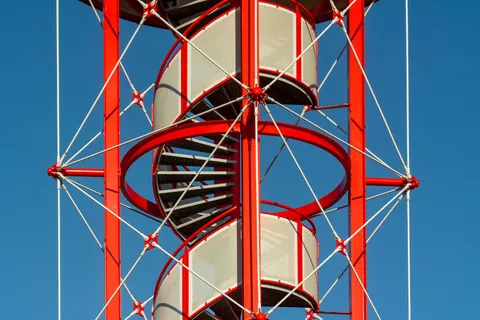 Spiral Merdiven 4K Duvar Kağıdı · architecture · 3840×2560
