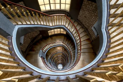 Wendeltreppe 4K Hintergrundbild · architecture · 3840×2562