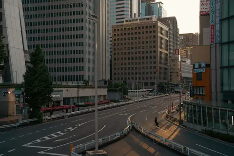 Neon City Street 4K Wallpaper · city · 3840×2560