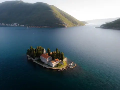 Insel aus der Luft 4K Hintergrundbild · ocean · 3840×2880