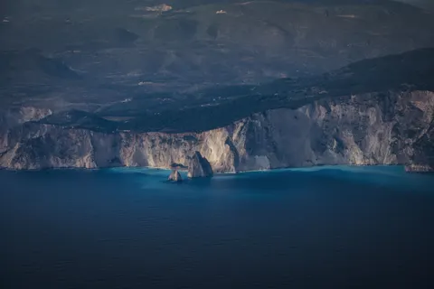 Tapeta Wyspa z Lotu Ptaka 4K · ocean · 3840×2560